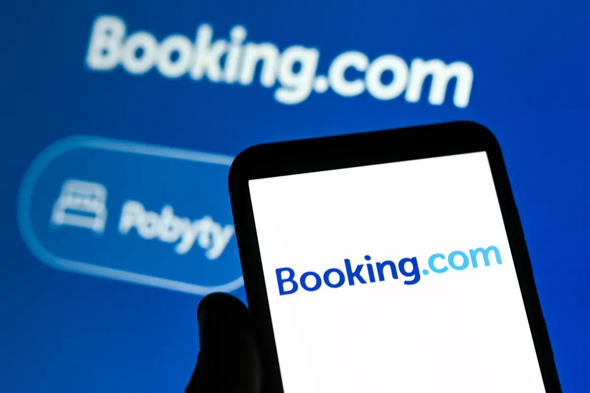 booking.com: Η επόμενη μέρα του τουρισμού είναι βιώσιμη και ψηφιακή