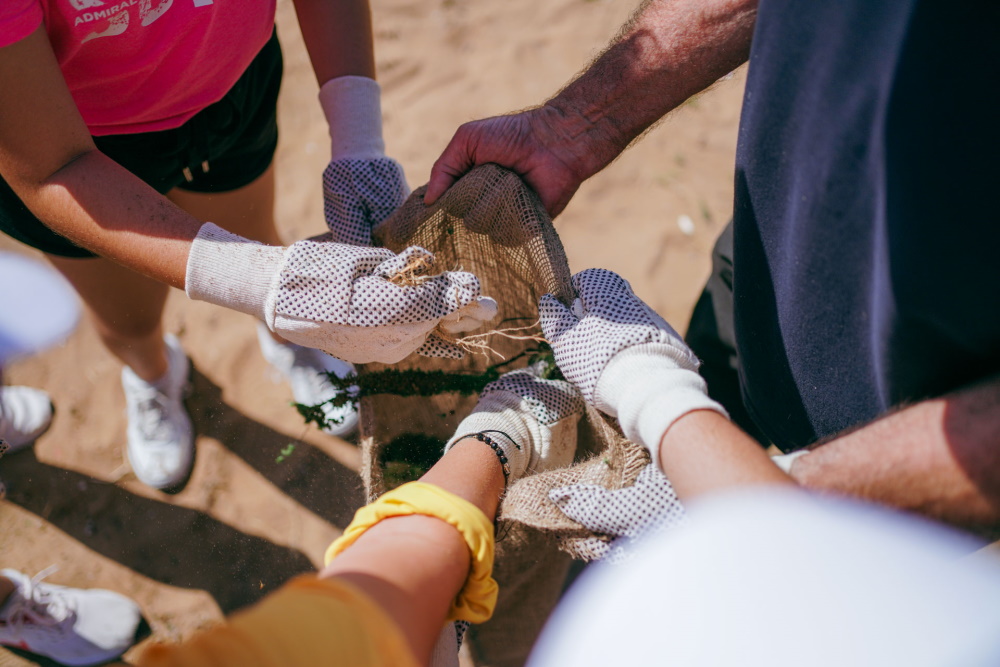 COSMOTE-Cleaning plastic Kefalonia