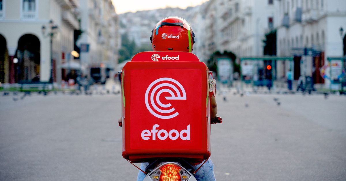 Η efood «αδειάζει» τους εργαζόμενούς της