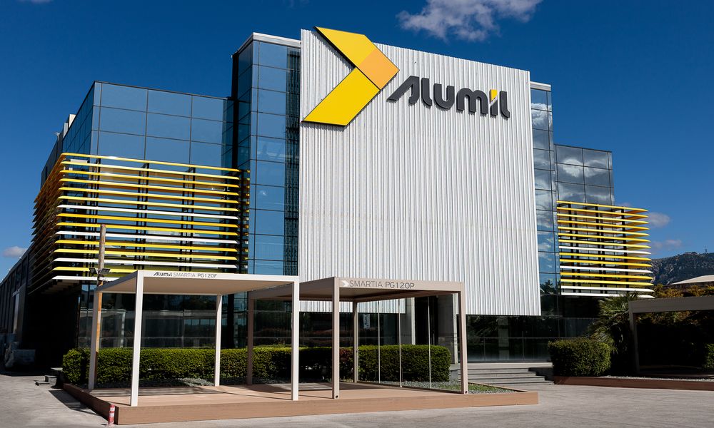 Alumil: Τα ελληνικά κουφώματα από 60% ανακυκλωμένο αλουμίνιο που κοσμούν εμβληματικά κτήρια σε όλο τον κόσμο